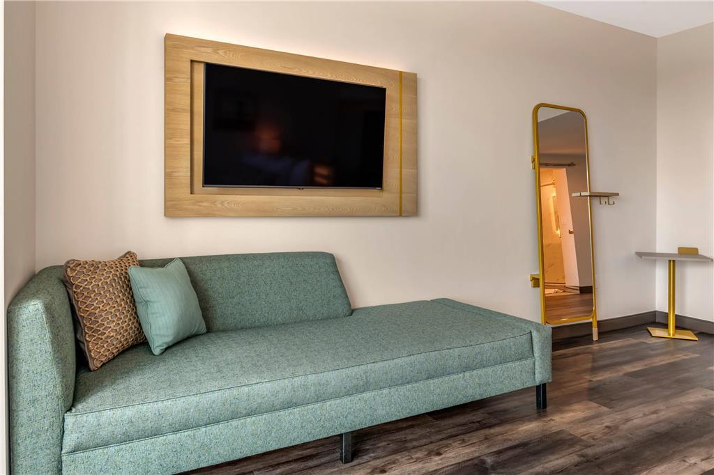 Hotel Cambria Lauderdale
