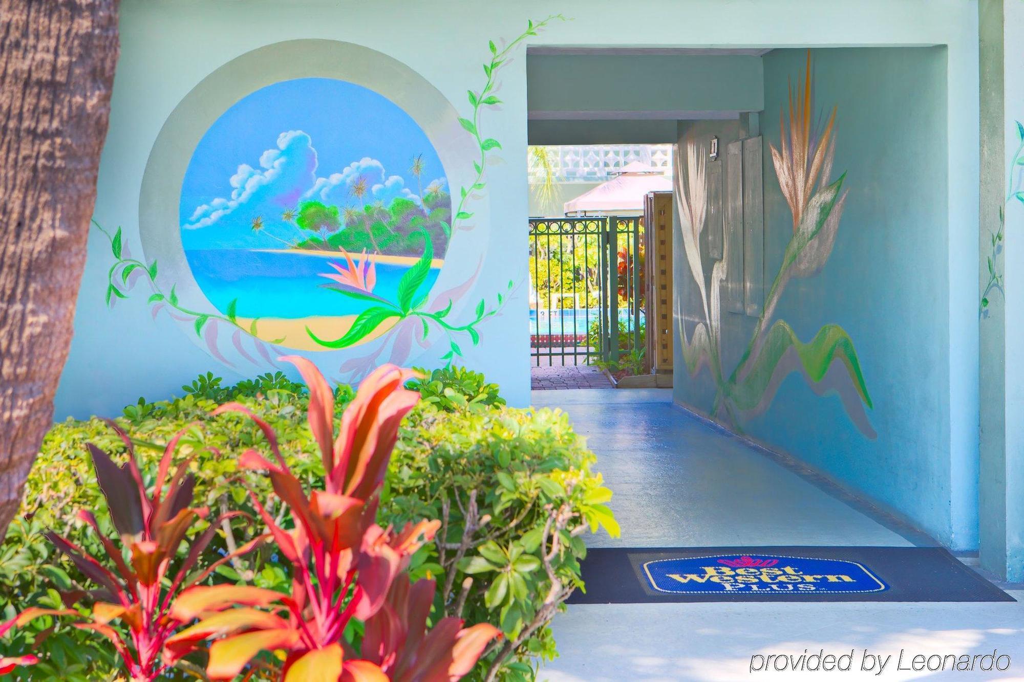 Ramada Oakland Park 2*