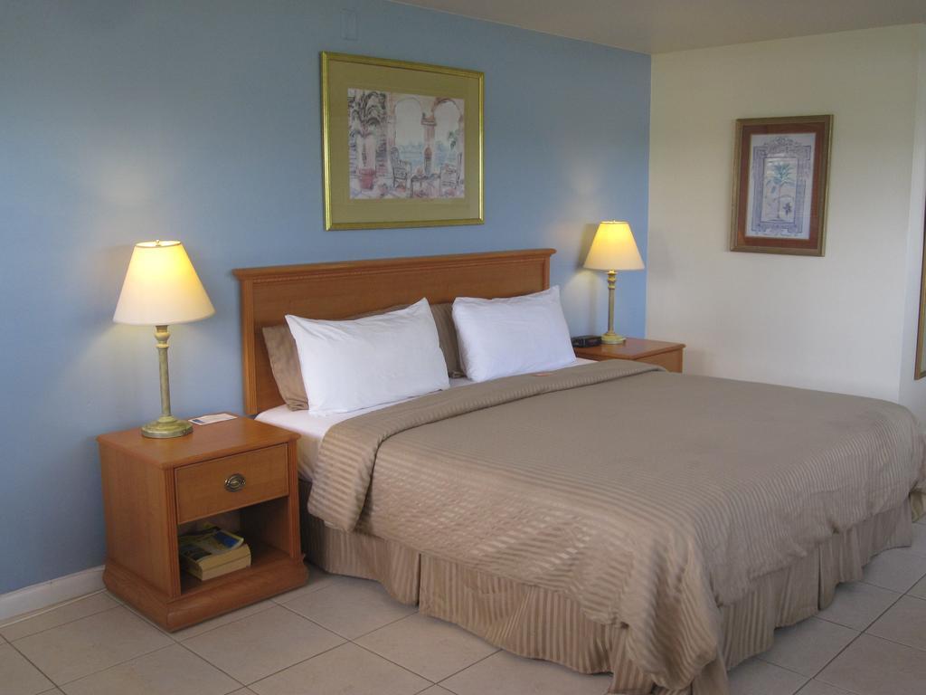 Hotel Elysium - Clothing Optional Gay Men's (adults Only)