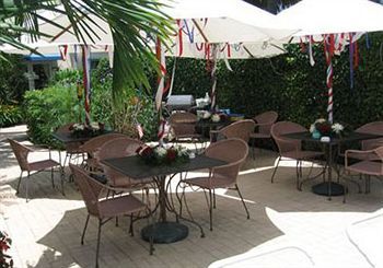 Elysium - Clothing Optional Gay Men's (adults Only) Hotel