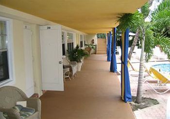 Elysium - Clothing Optional Gay Men's (adults Only) Fort Lauderdale