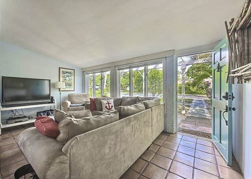 Salty Tortuga Apartment