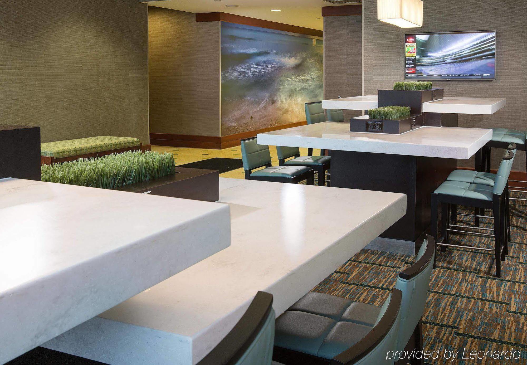 Courtyard By Marriott Oceanside Fort Lauderdale Beach 3*