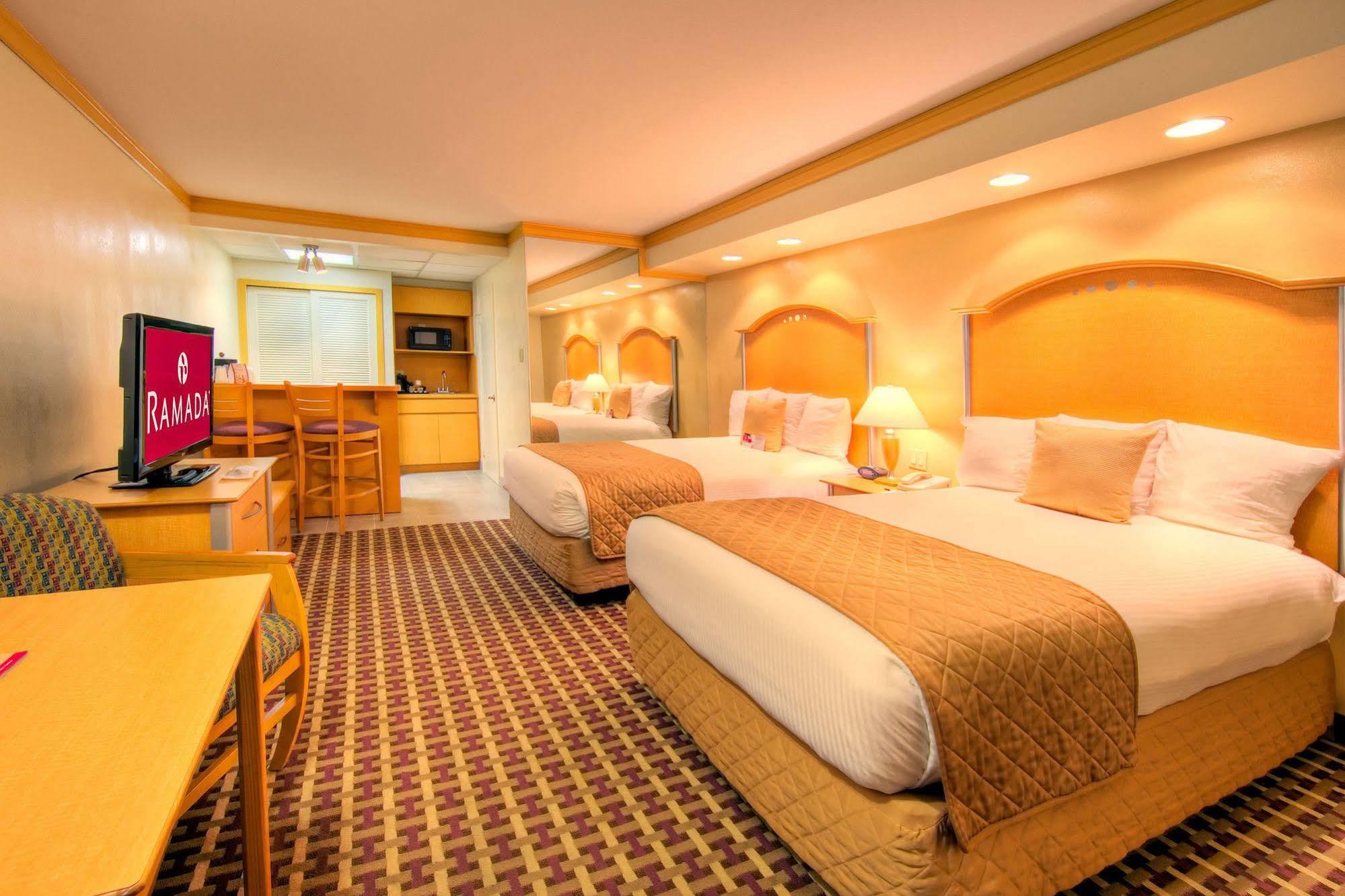 Ramada Oakland Park Hotel