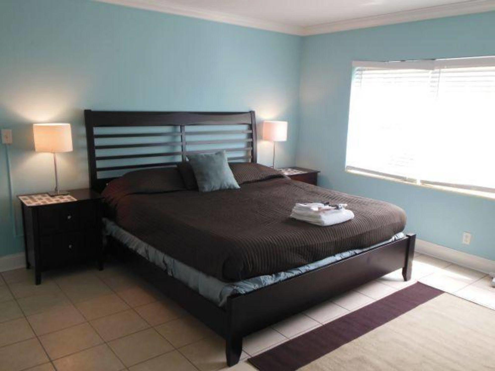 Hotel Harbor Beach 3*