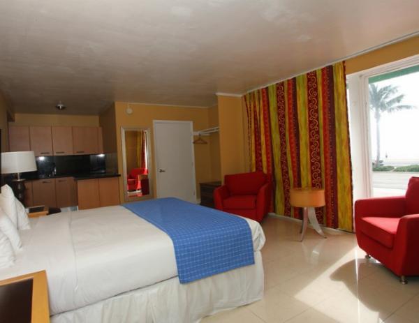 Tropic Cay Beach Hotel