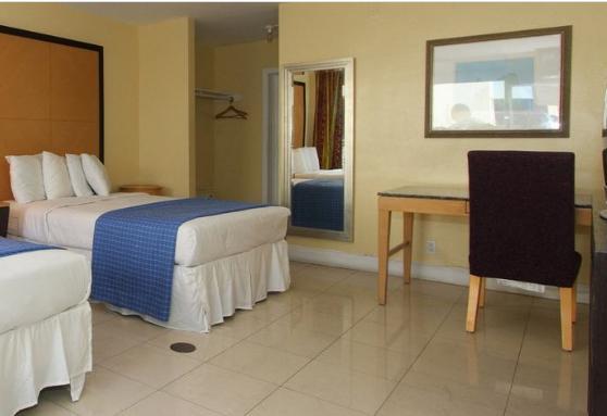 Tropic Cay Beach 2*
