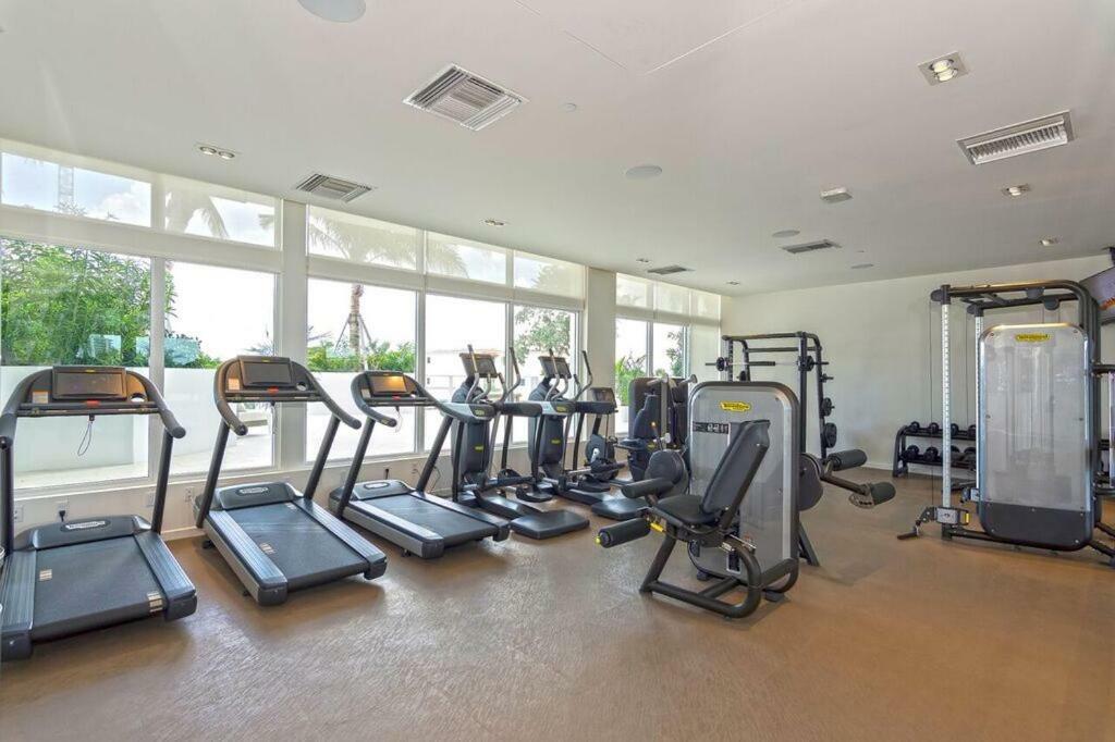 Departamento En Tiffany House Lauderdale Miami *
