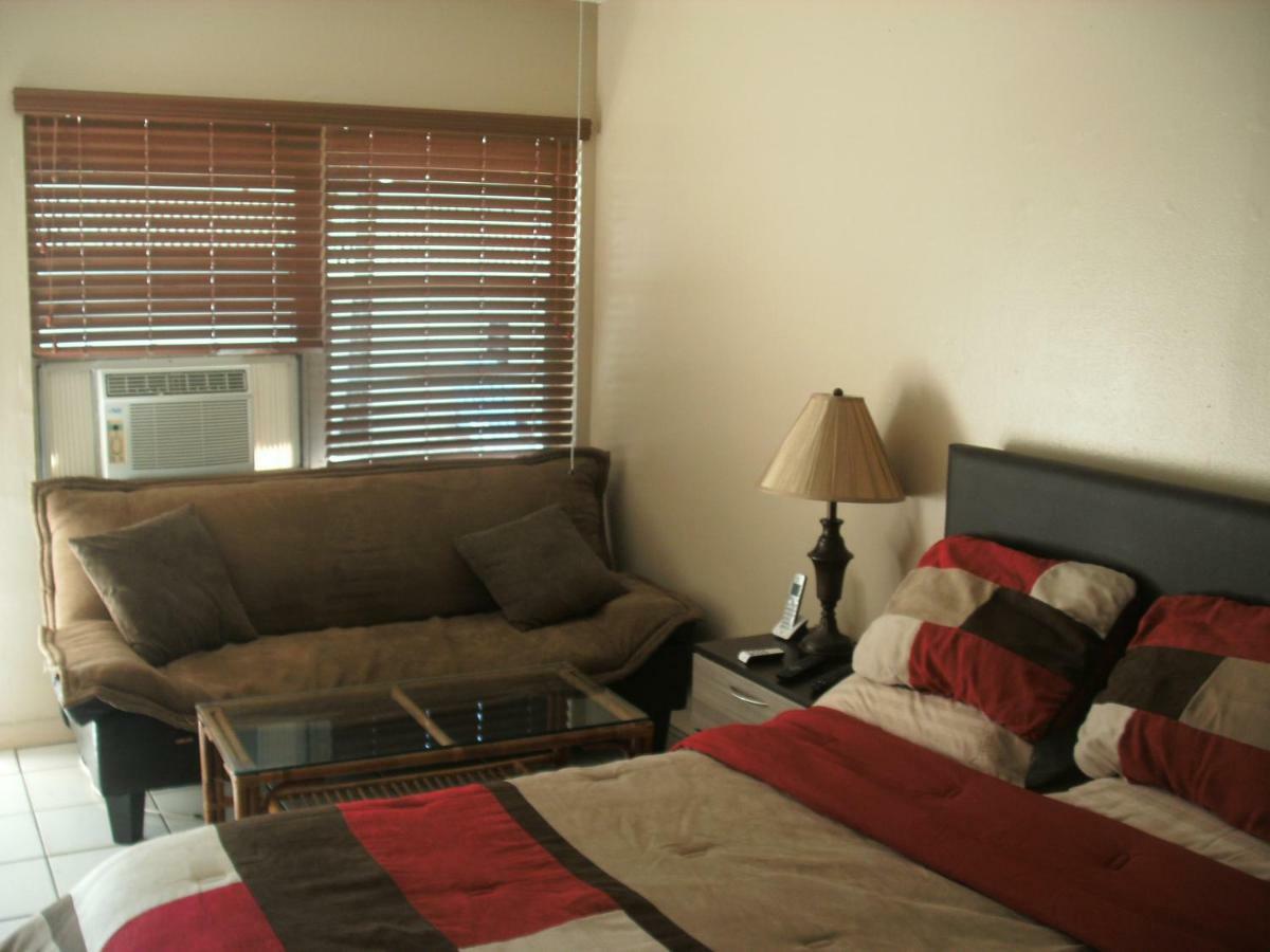 Newly Furnished Large, Clean, Quiet Private Unit Apartment *