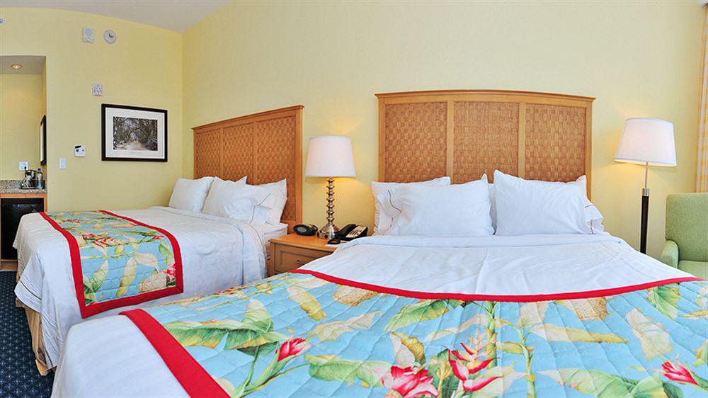 Courtyard By Marriott Oceanside Fort Lauderdale Beach Hotel