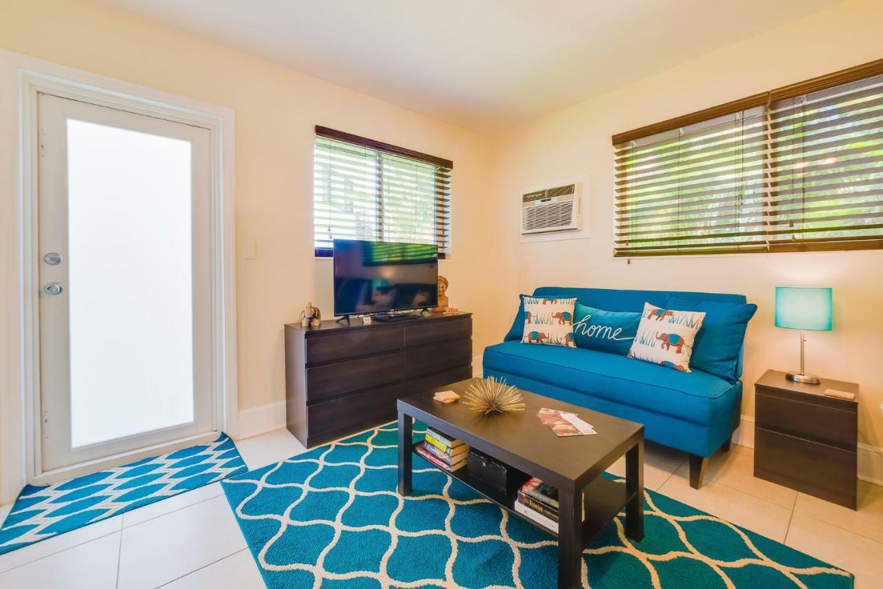 Hainsley At 1645 Apartment
