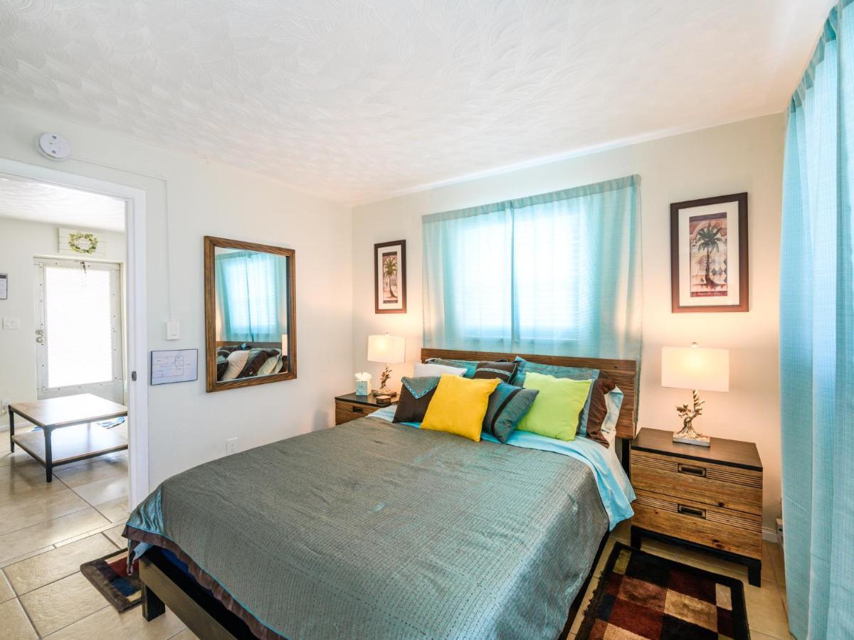 Beautiful Old With Gear Apartment Fort Lauderdale