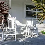 Swaying Palm Beach House