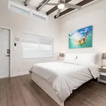 The Hideaway At Lake Ridge 2