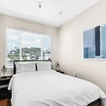 Stunning 5 Bedroom Home With Heated Pool And Game Room