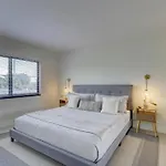Beachy&Boho Apt For 6 People With Kitchen And Pool