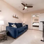 Ocean Flats 2 - Lauderdale-By-The-Sea