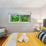 Private Oasis With Pool Near Beaches, Dining & Las Olas