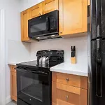 Bayshore Breeze Free Parking 3