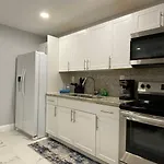Mazor Luxury One Bedroom Vacation Home