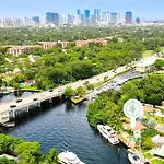 Centrally Located Heated Pool Riverside View Access Citrus Key H0Mes
