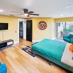 Casa Olympus Fort Lauderdale - Walk To The Beach!