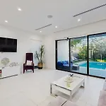 Luxury In Lauderdale