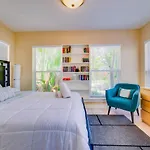 Hainsley Apartments At 1115