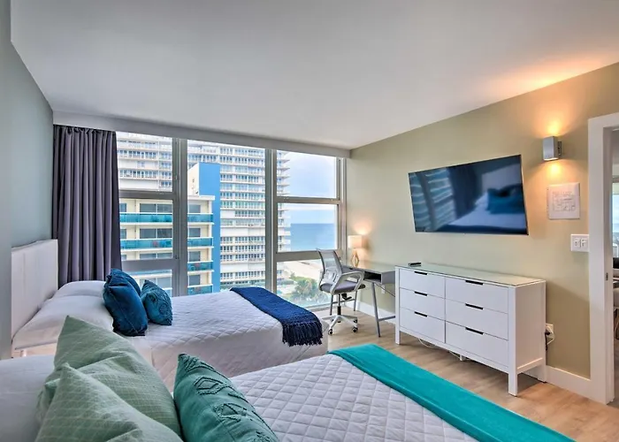 Oceanfront Luxury 2And2 Condo With Amazing Views!