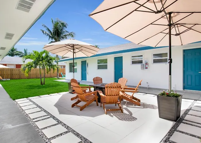 Lokal Rental Tropical Florida Destination