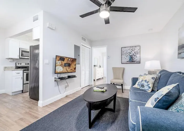 The Guesthouse 2 - Wilton Manors