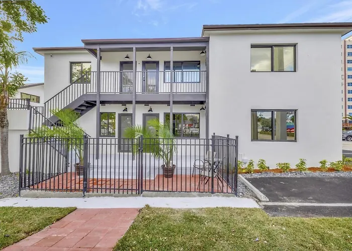 Studio Right Off Las Olas - Steps To Ftl Beach 2C