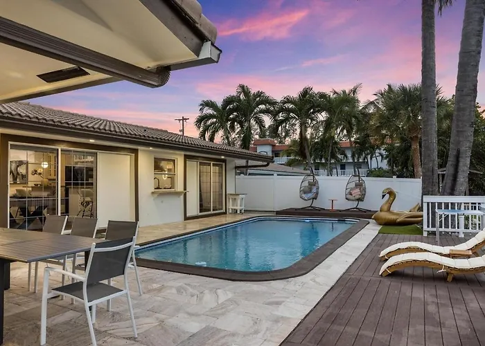Fort Lauderdale 4Bd Villa Waterfront Dock Pool