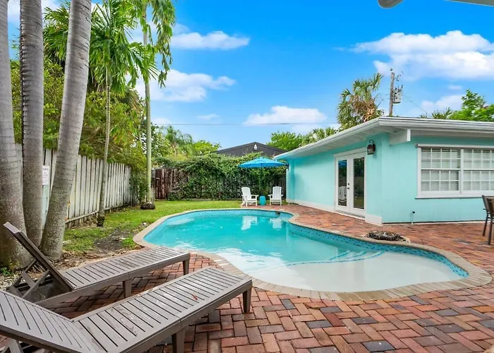 Zach\'S Tropical Pool House