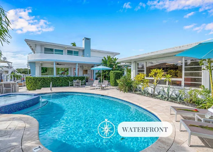 Secluded Retreat Heated Pool Dock Access Quiet Neighborhood Saltaire Key Resldences
