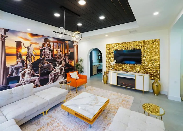 Casa Olympus Fort Lauderdale - Walk To The Beach!