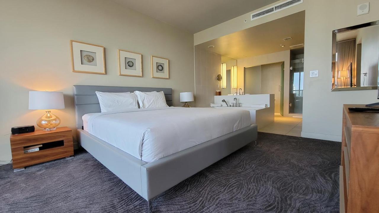 Apartment 2 Bedroom W Residences Ft. Lauderdale *