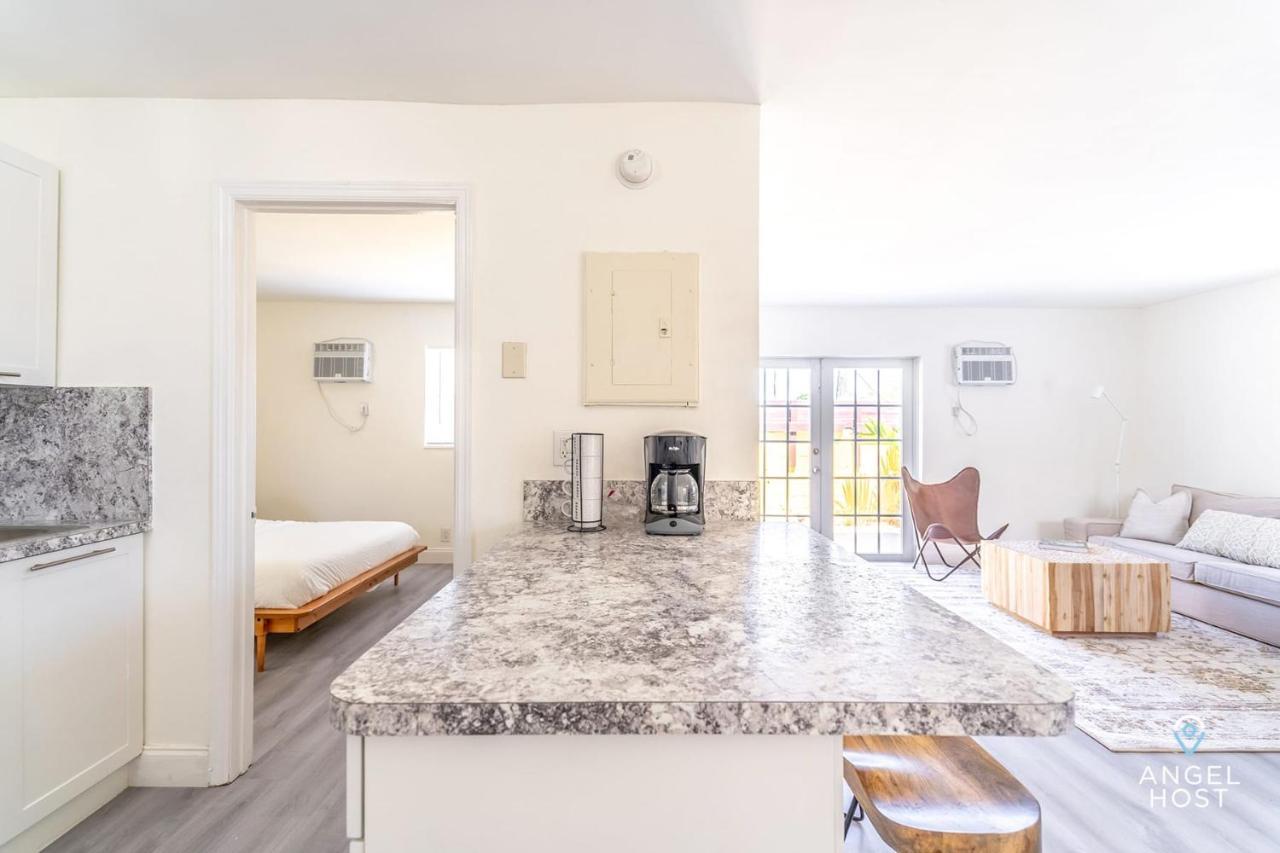 Sleek And Cozy Space 8min To Ft Lauderdale Beaches! Apartment *