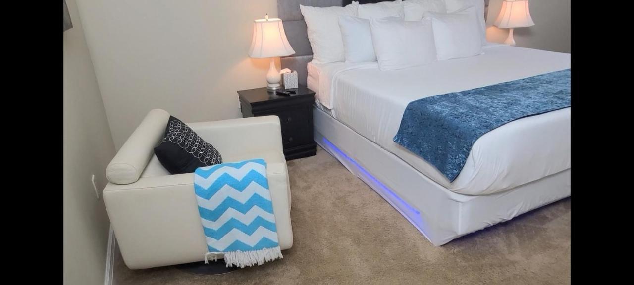 Private - Private * Fort Lauderdale