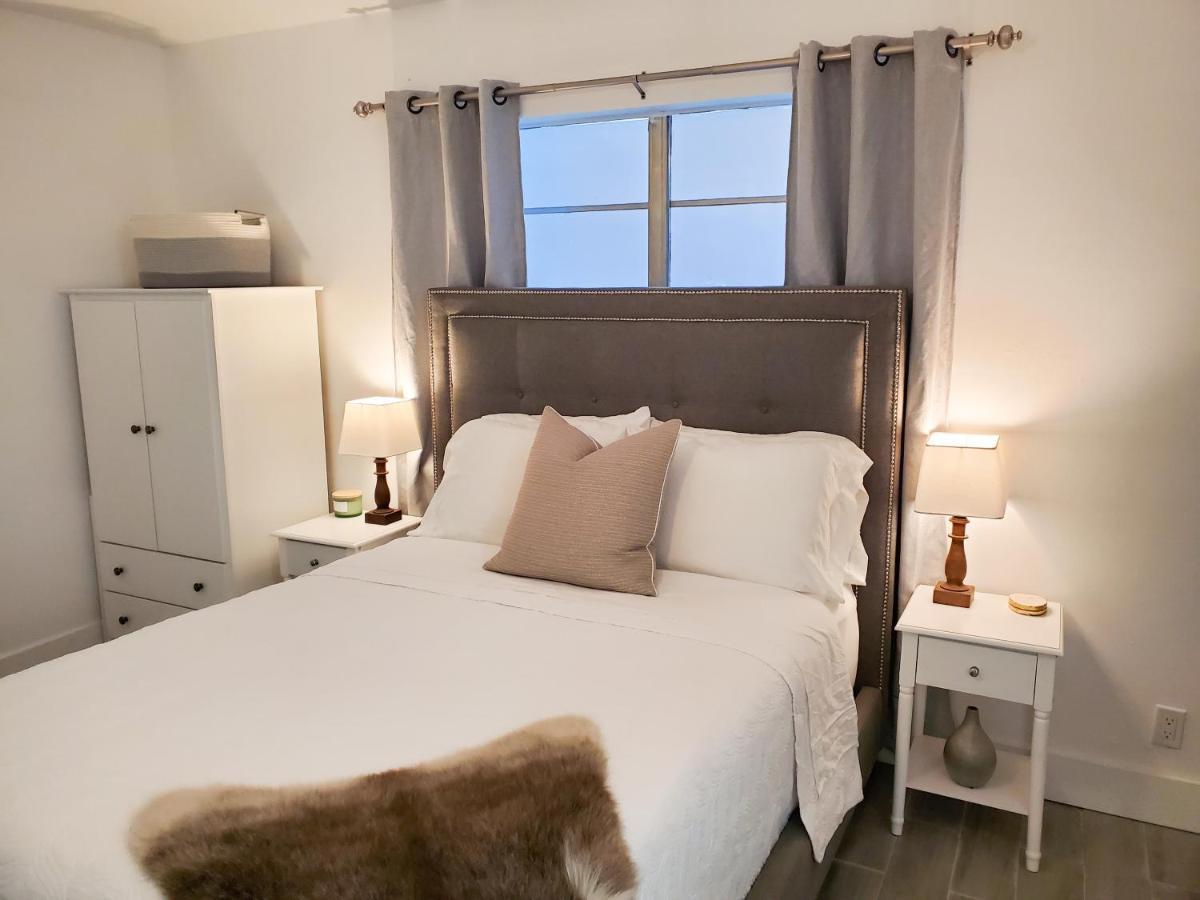 Stylish & Newly-renovated Near Olas *