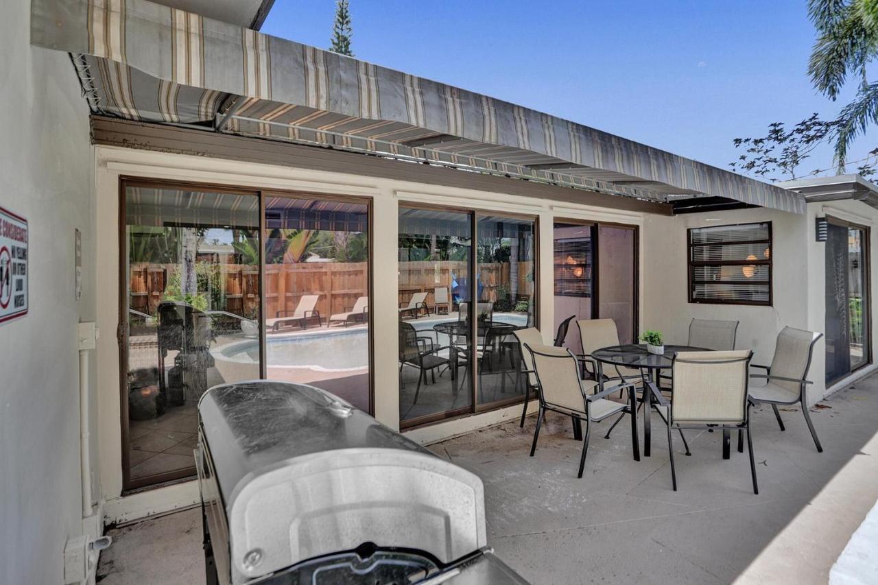 New Spacious 6bdr Pool Tennis/airhockey *