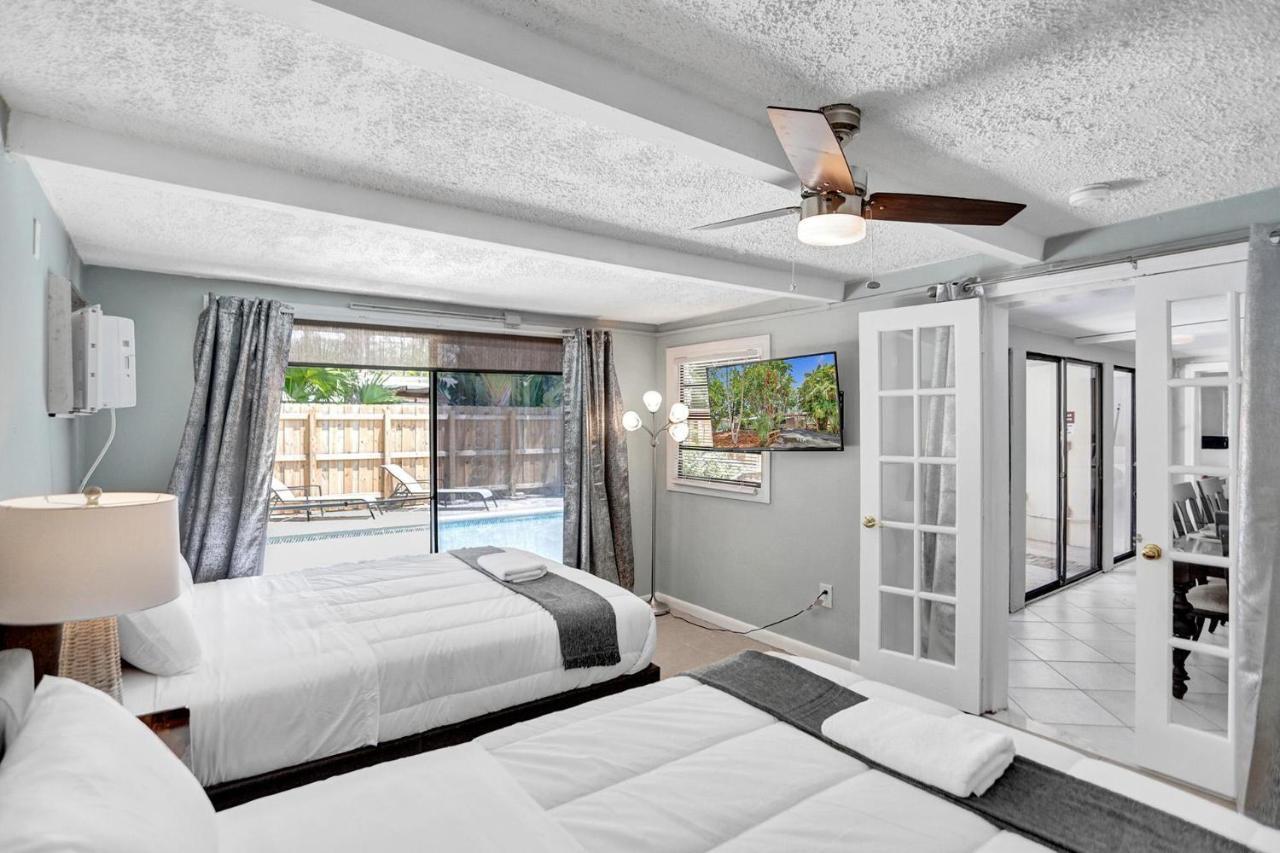 Villa New Spacious 6bdr Pool Tennis/airhockey *