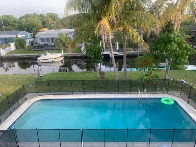 Modern Spanish Villa- Pool- By River-tropical !!! Villa *