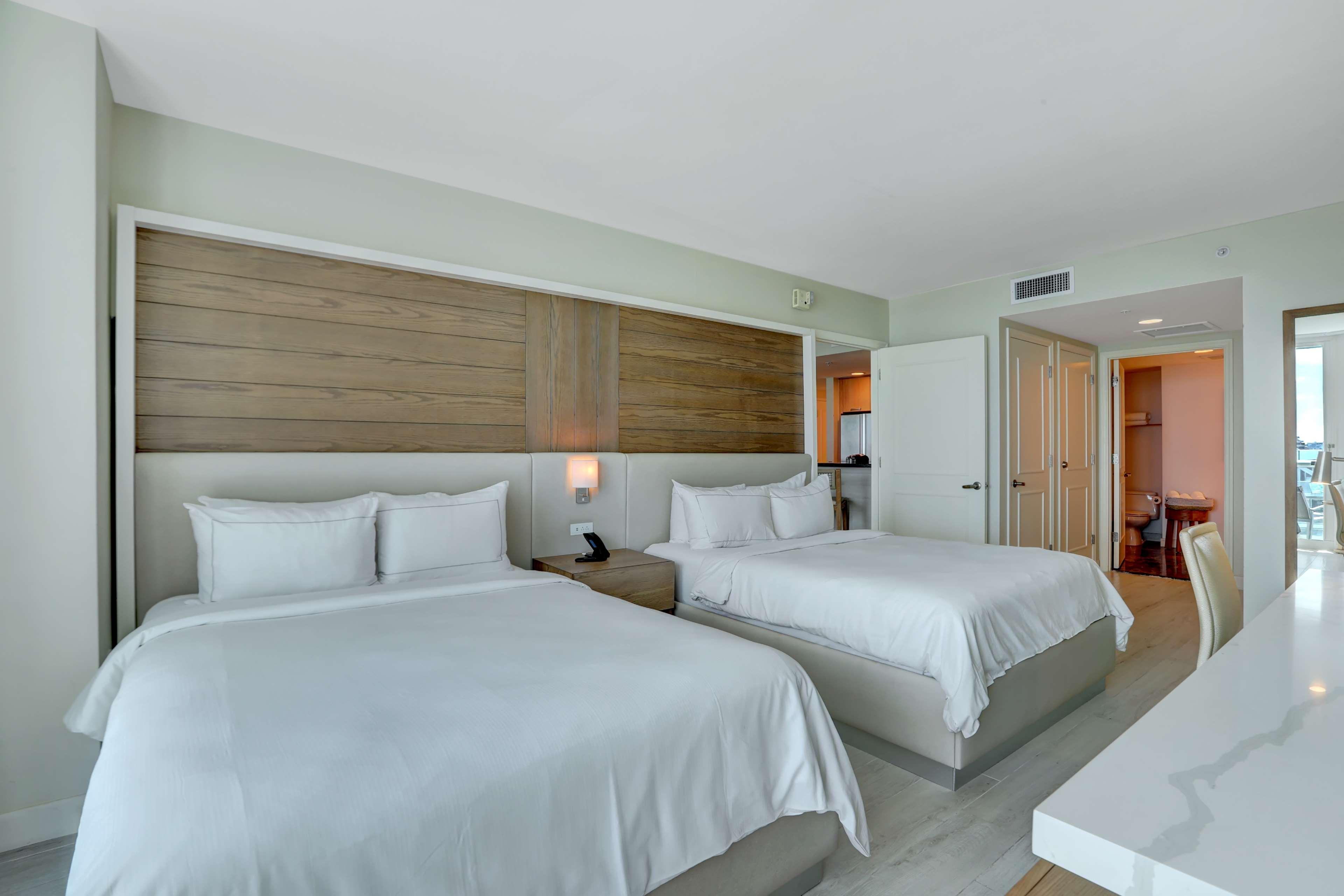House Lauderdale, A Hilton Resort