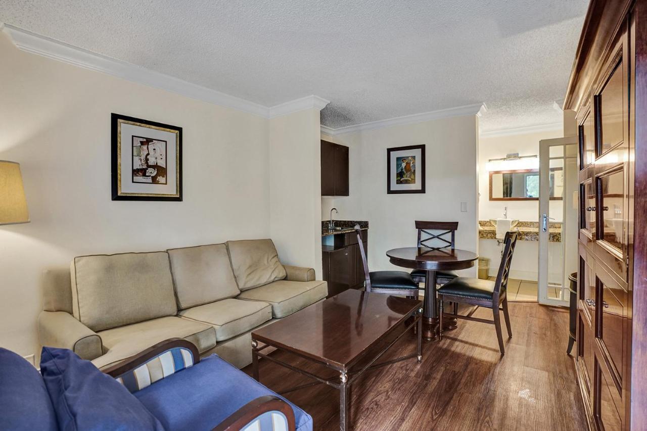 Hotel Lauderdale Grand Oakland Park