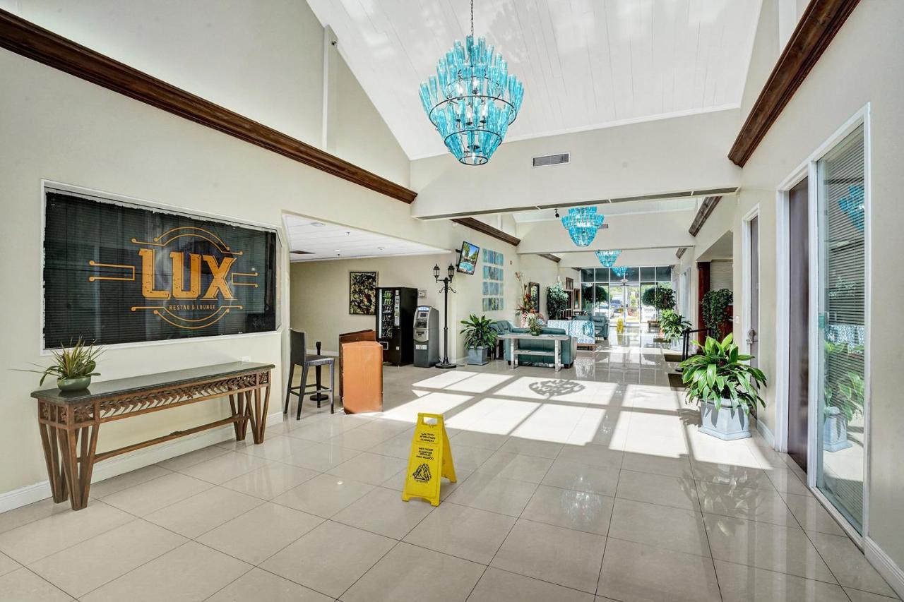Hotel Lauderdale Grand Oakland Park