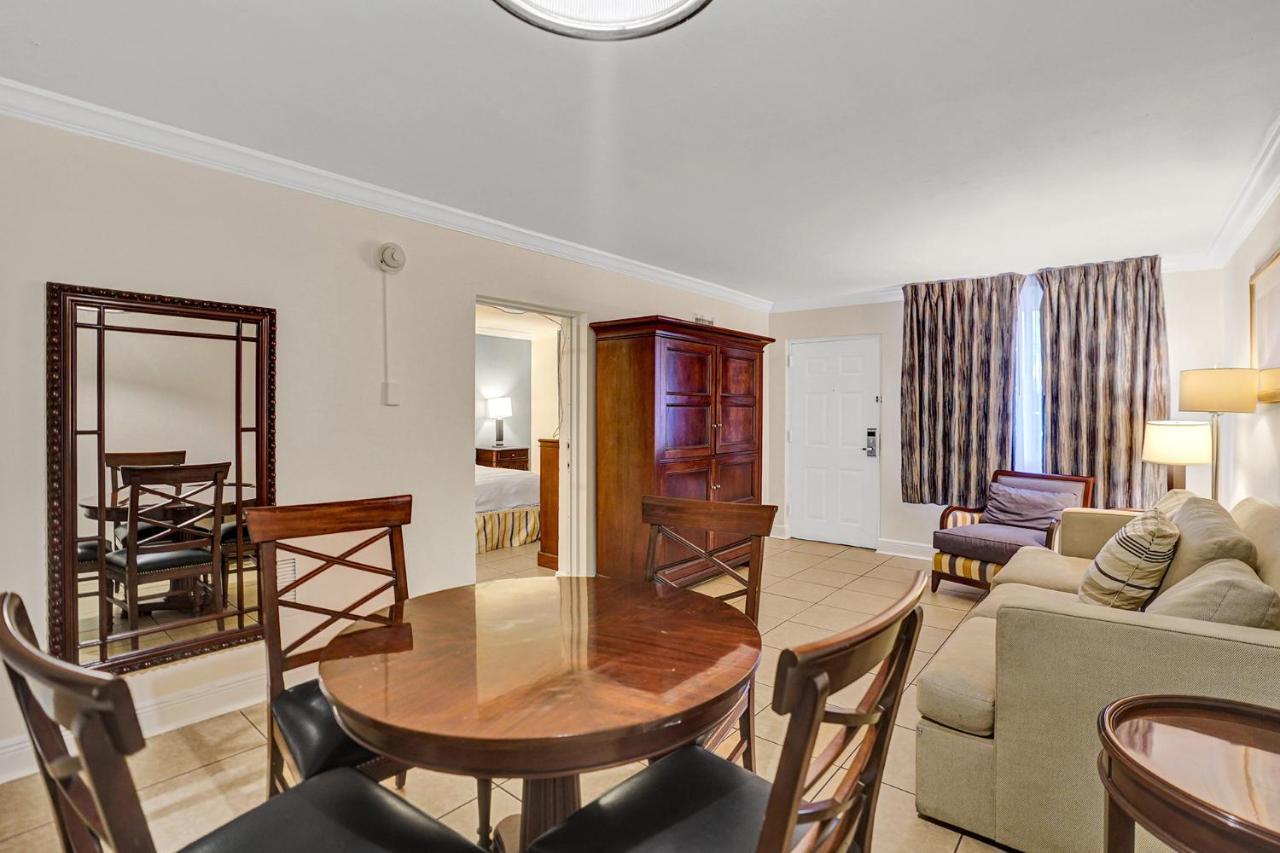 Lauderdale Grand 3* Oakland Park