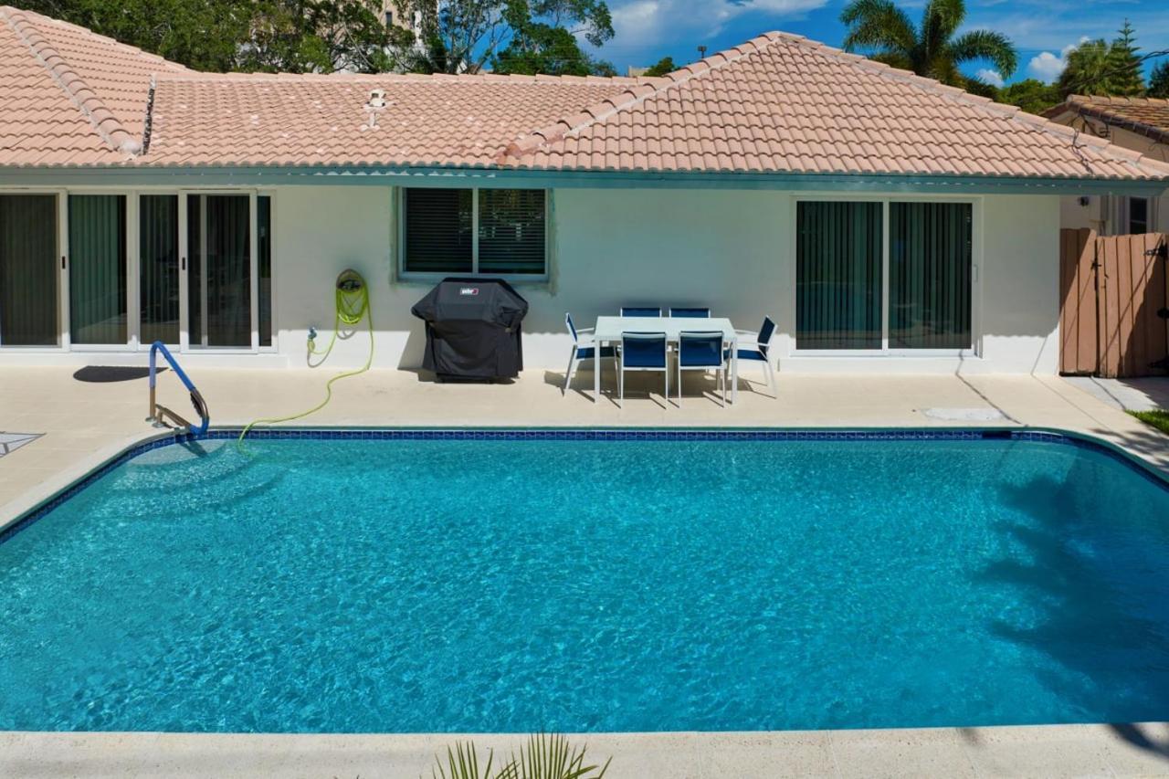 Holiday home Sail Away Beach Sleeps 10 Heated Pool *