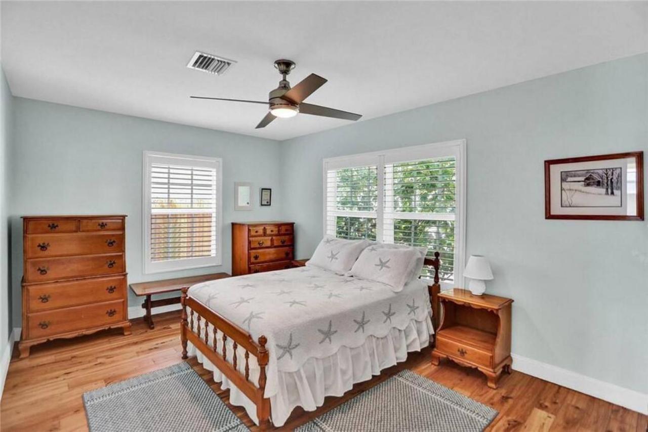 Chic Victoria Park With Heated Pool And