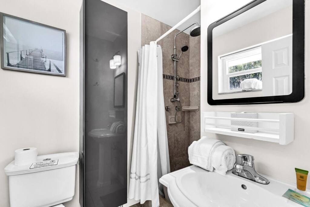 Villa Stunning 5 Bedroom With Heated Pool And Game *